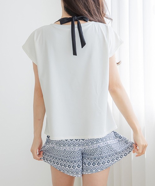 【12月スーパーSALE 15％OFF】 セール】【2点セット】体型カバー 半袖 インナーブラ付き 水着・ラッシュガード