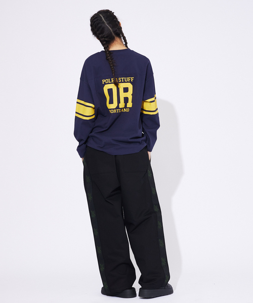 POLeR(ポーラー)の「【POLeR/ポーラー】 FOOTBALL SHIRT/フットボール ロングtシャツ/ユニセックス(Tシャツ/カットソー・メンズ・グリーン/ホワイト/ネイビー・M/L/XL)」の18枚目の写真