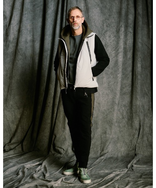 wjk(ダヴルジェイケイ)の「super urake parker(パーカー・メンズ・トップグレー/ブラック/ブラック×カーキ・SMALL/MEDIUM/LARGE/X-LARGE)」の16枚目の写真
