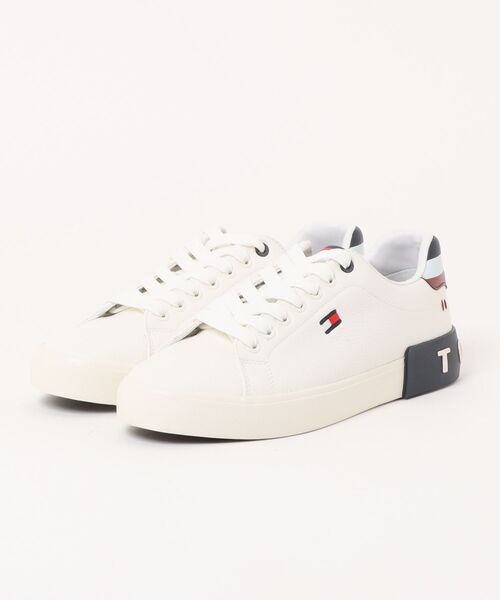 TOMMY HILFIGER(トミーヒルフィガー)の「【TOMMY HILFIGER】tmREZZ スニーカー(スニーカー・メンズ・オフホワイト/ホワイト/ブラック/ブラック系その他2/ホワイト系その他2・25cm/25.5cm/26cm/26.5cm/27cm/27.5cm/29cm/28cm/28.5cm)」の4枚目の写真