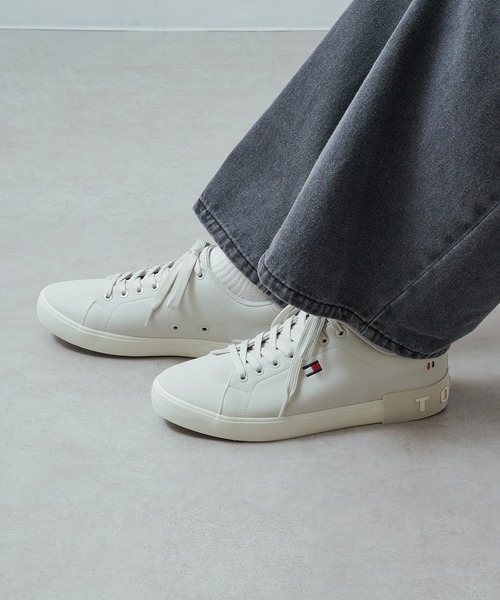 TOMMY HILFIGER（トミーヒルフィガー）の「【TOMMY HILFIGER】tmREZZ スニーカー（スニーカー・メンズ・オフホワイト/ホワイト/ブラック/ブラック系その他2・25cm/25.5cm/26cm/26.5cm/27cm/27.5cm/29cm/25㎝/28cm）」の7枚目の写真
