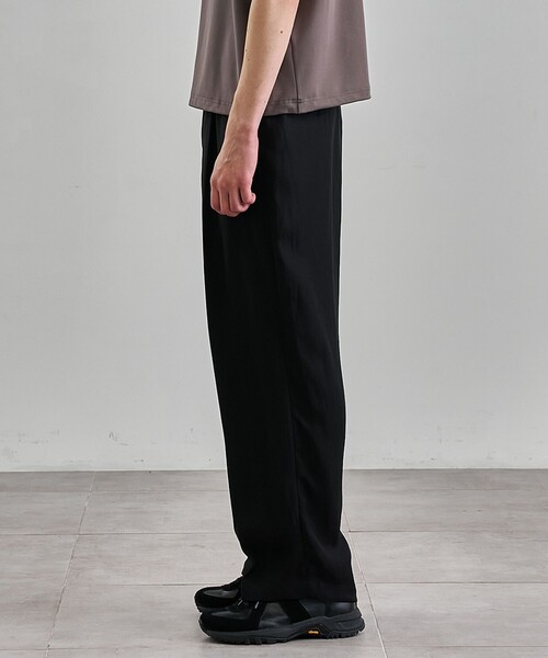 UNITED TOKYO（ユナイテッドトウキョウ）の「ヴィスコースリネンイージーパンツ（その他パンツ・メンズ・ブラック/オフホワイト/ブラウン・1/2）」の20枚目の写真