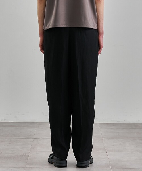 UNITED TOKYO（ユナイテッドトウキョウ）の「ヴィスコースリネンイージーパンツ（その他パンツ・メンズ・ブラック/オフホワイト/ブラウン・1/2）」の21枚目の写真