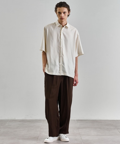 UNITED TOKYO（ユナイテッドトウキョウ）の「ヴィスコースリネンイージーパンツ（その他パンツ・メンズ・ブラック/オフホワイト/ブラウン・1/2）」の4枚目の写真