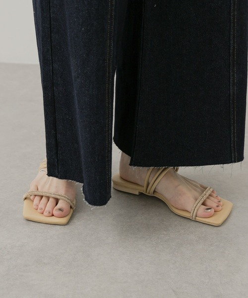 SENSE OF PLACE by URBAN RESEARCH(センスオブプレイスバイアーバンリサーチ)の「ラインストーンナローコードサンダル(サンダル・レディース・シルバー/ブラック/ベージュ・SMALL/MEDIUM/LARGE)」の15枚目の写真