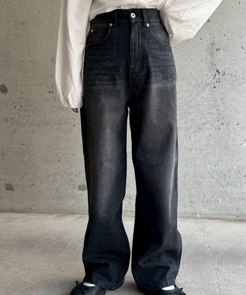 cuorequal(クオレコール)の「キラキラストーンデニムパンツ(デニムパンツ・レディース・ブラック・SMALL)」の2枚目の写真