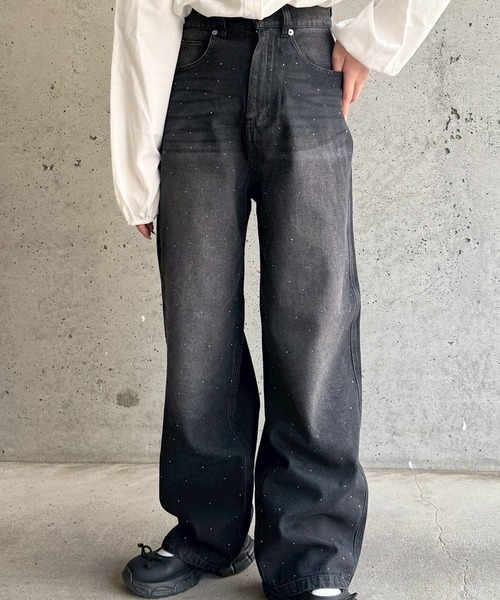 cuorequal(クオレコール)の「キラキラストーンデニムパンツ(デニムパンツ・レディース・ブラック・SMALL)」の5枚目の写真