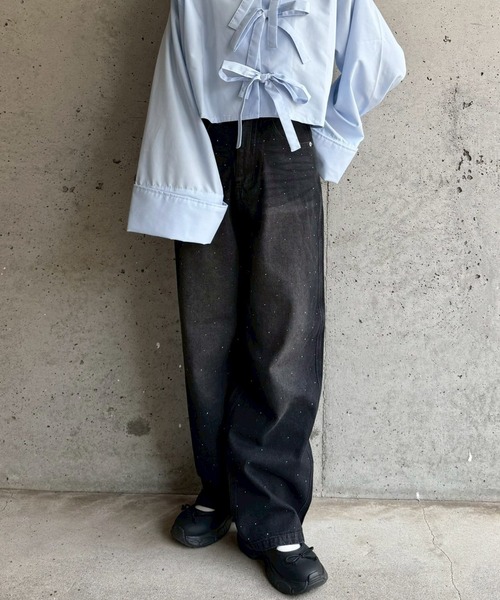 cuorequal(クオレコール)の「キラキラストーンデニムパンツ(デニムパンツ・レディース・ブラック・SMALL)」の13枚目の写真