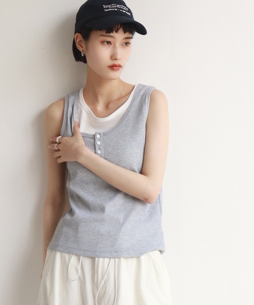 NOGLE（ノグル）の「【NOGLE/ノグル】レイヤード風ヘンリーネックタンク（タンクトップ・レディース・ネイビー/グレー・FREE）」の8枚目の写真