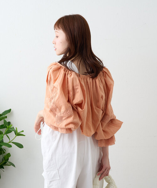 w closet(ダブルクローゼット)の「サイドドロストサロペット(サロペット/オーバーオール・レディース・オフホワイト/パープル/ブラック・FREE)」の11枚目の写真