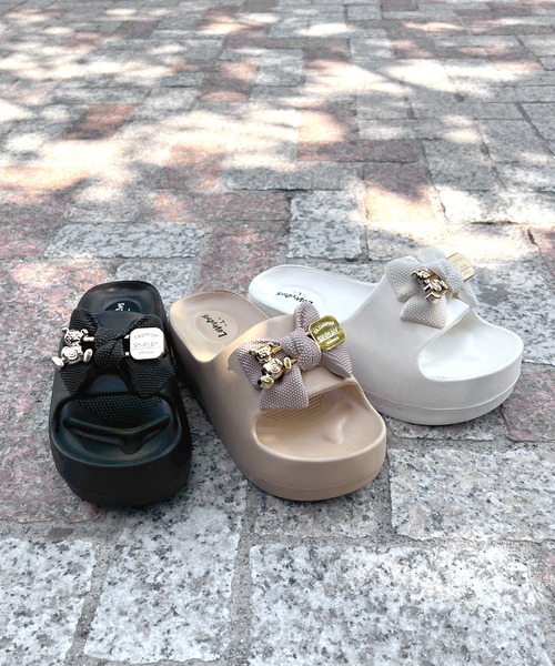 LUGG NAGG（ラグナグ）の「【軽量】リボンモチーフつき厚底シャワーサンダル（サンダル・レディース・ホワイト/ベージュ/ブラック・M/L）」の16枚目の写真