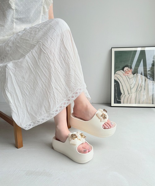 LUGG NAGG（ラグナグ）の「【軽量】リボンモチーフつき厚底シャワーサンダル（サンダル・レディース・ホワイト/ベージュ/ブラック・M/L）」の18枚目の写真