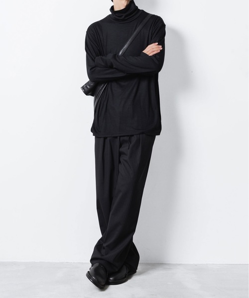 ATTACHMENT（アタッチメント）の「1/60 ウールスムース ハイネックタートル L/S TEE /  1/60 WOOL SMOOTH HIGH NECK TURTLE L/S TEE（Tシャツ/カットソー・メンズ・ネイビー/キャメル/ブラック・3/2/1）」の11枚目の写真