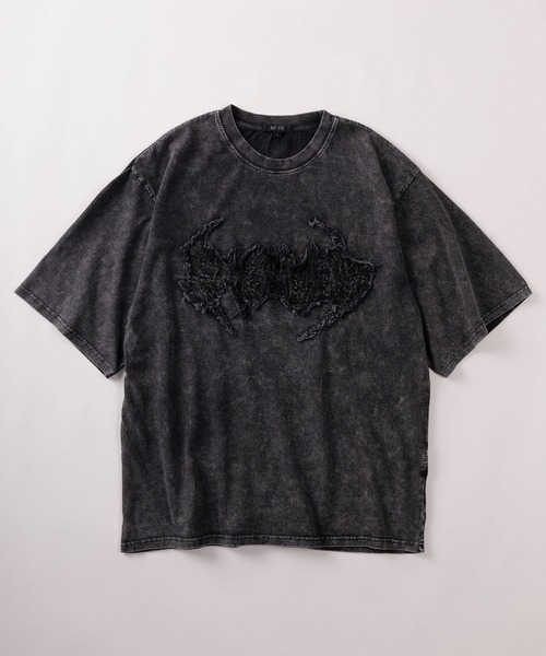 SlashDate（スラッシュデイト）の「【82】スノーウォッシュ ヴィンテージテイスト ワッペンTシャツ  メンズ　レディース（Tシャツ/カットソー・メンズ・グレー/ブラック系その他/ブラック/グレー系その他・M/L）」の5枚目の写真