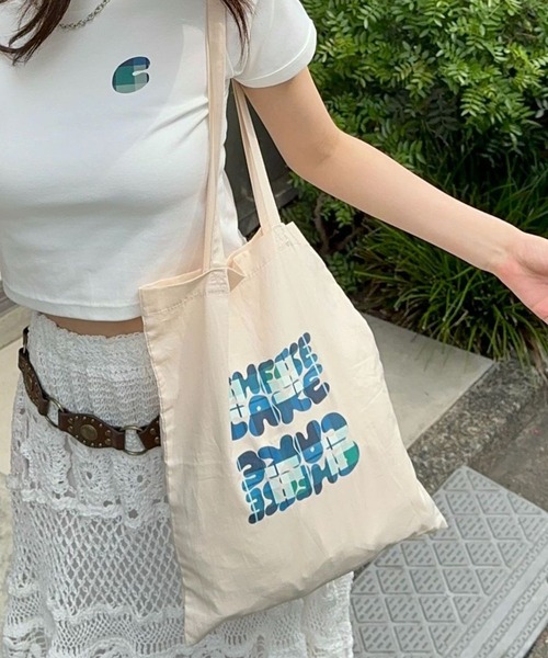 FOREVER 21（フォーエバー トゥエンティーワン）の「【Cafeコラボ】トートバッグ（トートバッグ・レディース・ホワイト/レッド・FREE）」の9枚目の写真