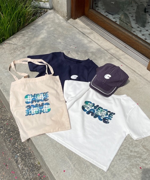 FOREVER 21（フォーエバー トゥエンティーワン）の「【Cafeコラボ】トートバッグ（トートバッグ・レディース・ホワイト/レッド・FREE）」の14枚目の写真