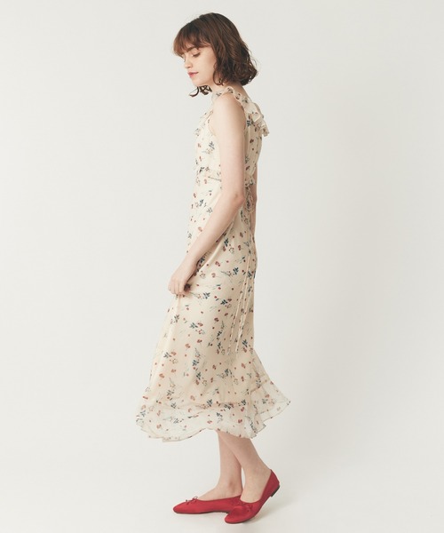 DEICY(デイシー)の「シアーシフォンフラワーワンピース(ワンピース・レディース・ピンク/アイボリー・1/0)」の7枚目の写真