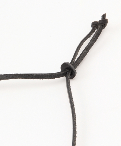 MOTO（モト）の「MOTORATORY×BEAMS PLUS / 別注 フェザーネックレス S（ネックレス・メンズ・オフホワイト/ナチュラル/ブラック・ONE SIZE）」の6枚目の写真