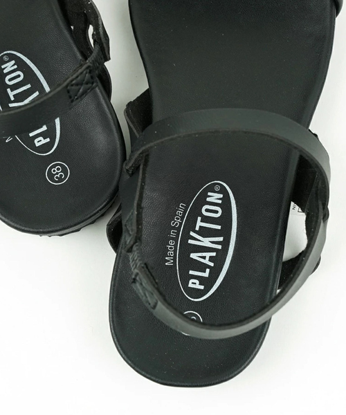 Rouge vif（ルージュヴィフ）の「【PLAKTON/プラクトン】フラットサンダル（サンダル・レディース・ブラック・36/37/38/35）」の5枚目の写真