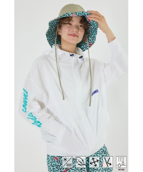 RODEO CROWNS WIDE BOWL（ロデオクラウンズワイドボウル）の「(OP)ラッシュガード ジップパーカー（パーカー・レディース・ライトカーキ/ブラック/オフホワイト/ブラック系その他・FREE）」の2枚目の写真