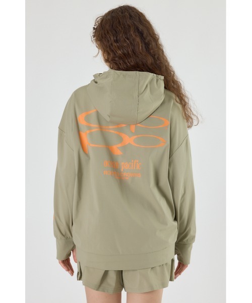 RODEO CROWNS WIDE BOWL（ロデオクラウンズワイドボウル）の「(OP)ラッシュガード ジップパーカー（パーカー・レディース・ライトカーキ/ブラック/オフホワイト/ブラック系その他・FREE）」の19枚目の写真