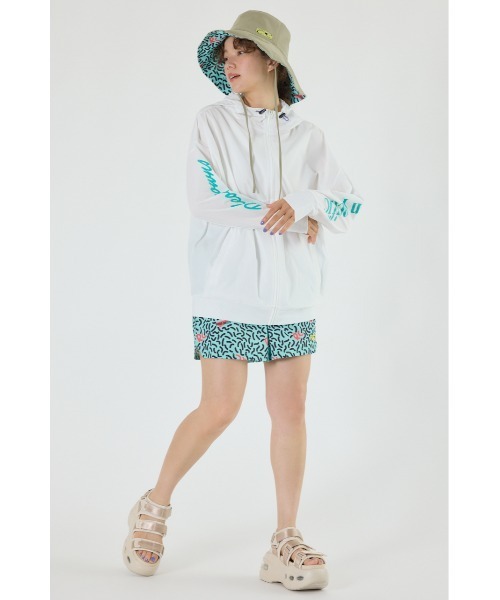 RODEO CROWNS WIDE BOWL（ロデオクラウンズワイドボウル）の「(OP)ラッシュガード ジップパーカー（パーカー・レディース・ライトカーキ/ブラック/オフホワイト/ブラック系その他・FREE）」の8枚目の写真