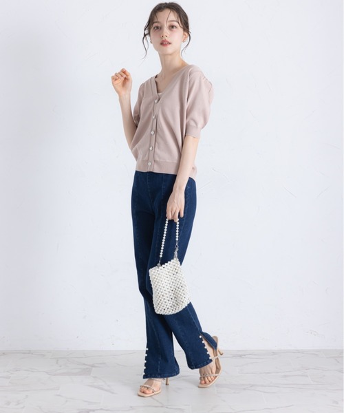 tocco closet(トッコ クローゼット)の「パール釦ストーン付きニットカーディガン(カーディガン/ボレロ・レディース・ピンク/ラベンダー/オフホワイト・M)」の19枚目の写真