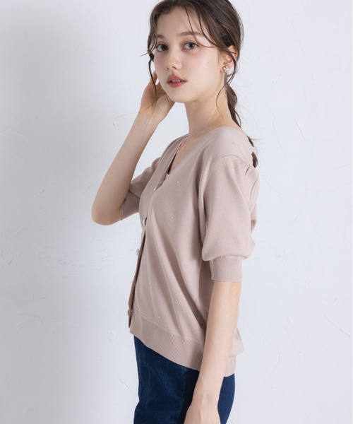 tocco closet(トッコ クローゼット)の「パール釦ストーン付きニットカーディガン(カーディガン/ボレロ・レディース・ピンク/ラベンダー/オフホワイト・M)」の18枚目の写真