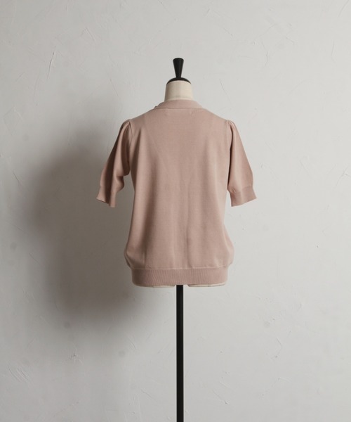 tocco closet(トッコ クローゼット)の「パール釦ストーン付きニットカーディガン(カーディガン/ボレロ・レディース・ピンク/ラベンダー/オフホワイト・M)」の9枚目の写真