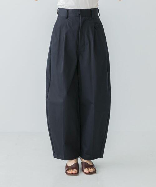 URBAN RESEARCH ROSSO WOMEN（アーバンリサーチ　ロッソ）の「ストレッチコクーンチノパンツ（その他パンツ・レディース・ベージュ系その他/ネイビー・36/38）」の16枚目の写真