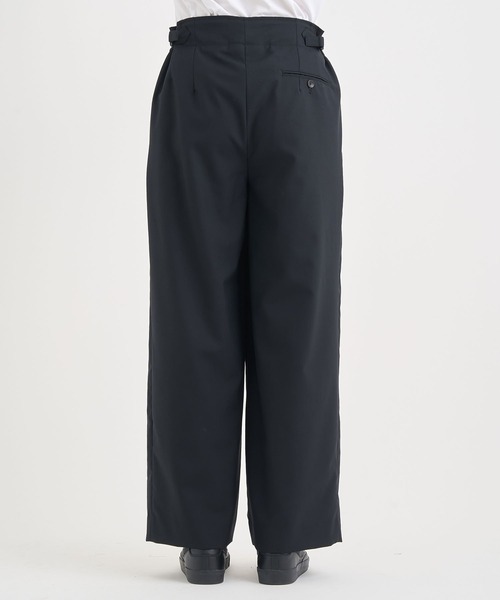 marka（マーカ）の「【marka/マーカ】別注TWO TUCK MILITARY TROUSERS（スラックス・メンズ・ダークグレー/ブラック・1/2）」の6枚目の写真