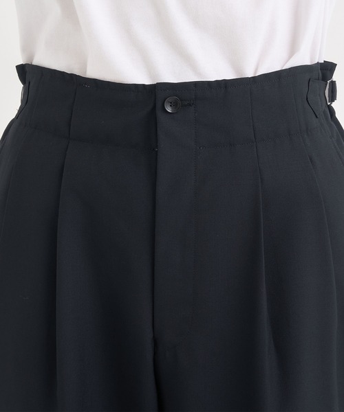 marka（マーカ）の「【marka/マーカ】別注TWO TUCK MILITARY TROUSERS（スラックス・メンズ・ダークグレー/ブラック・1/2）」の7枚目の写真