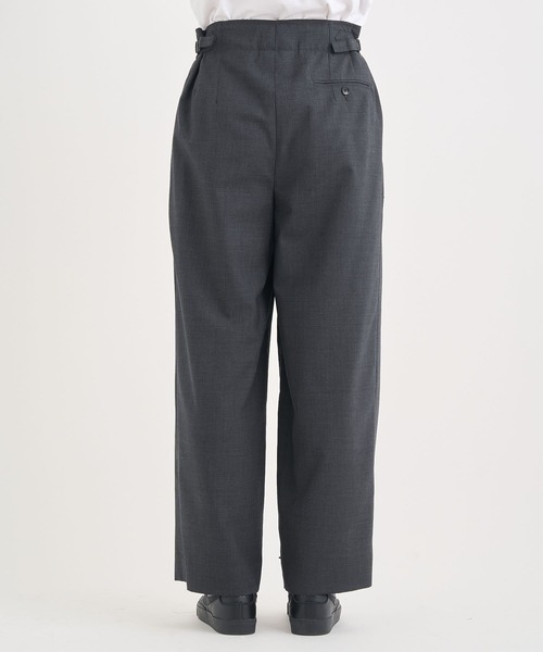 marka（マーカ）の「【marka/マーカ】別注TWO TUCK MILITARY TROUSERS（スラックス・メンズ・ダークグレー/ブラック・1/2）」の16枚目の写真
