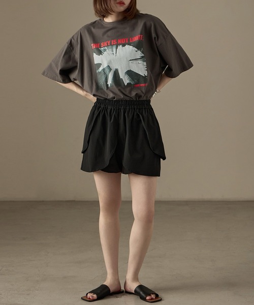 Fashion Letter（ファッションレター）の「水陸両用 フリルデザイン ラッシュガード ショートパンツ（ラッシュガード・レディース・ブラック・M）」の4枚目の写真