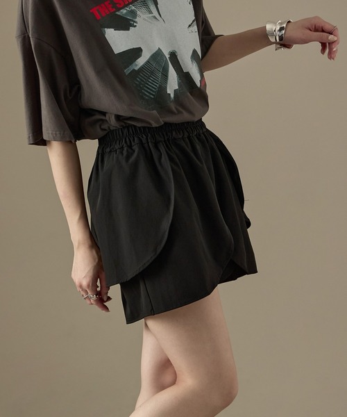 Fashion Letter（ファッションレター）の「水陸両用 フリルデザイン ラッシュガード ショートパンツ（ラッシュガード・レディース・ブラック・M）」の5枚目の写真