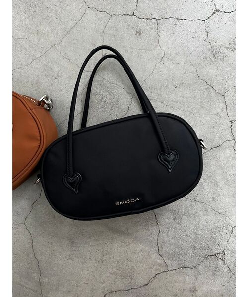 EMODA(エモダ)の「オーバルミニバッグ(ハンドバッグ・レディース・ブラック/ブラウン・FREE)」の5枚目の写真