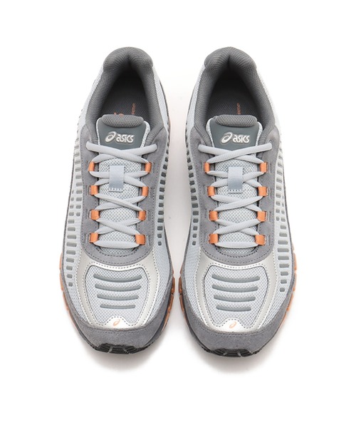 ASICS(アシックス)の「asics GEL-QUANTUM 360 I AMP / アシックス ゲル-クォンタム 360 I アンプリファイ(スニーカー・メンズ・グレー・24.0cm/24.5cm/25.0cm/25.5cm/26.0cm/26.5cm/27.0cm/27.5cm/28.0cm/28.5cm/29.0cm)」の2枚目の写真