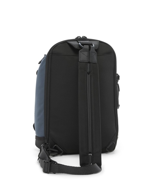 TUMI「ナイト」スリングバックパック ブラック ALPHA BRAVO