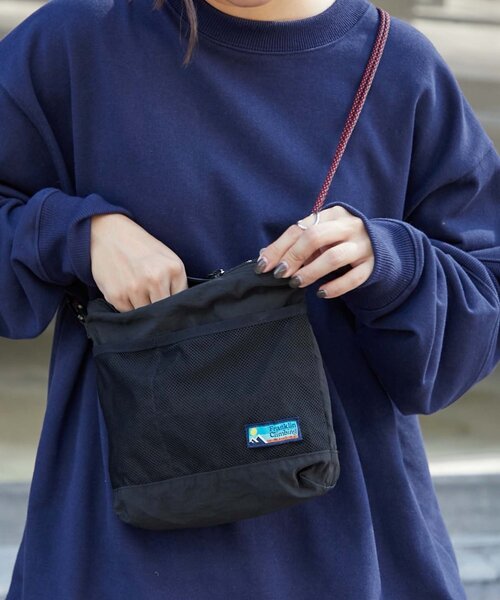 Franklin Climbing（フランクリンクライミング）の「【Franklin Climbing】サコッシュバッグ（ショルダーバッグ・メンズ・グリーン系その他2/ダークブルー/ブラック/サックスブルー/ブラウン系その他・ONE SIZE）」の6枚目の写真