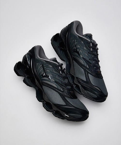 MIZUNO SPORTS STYLE（ミズノスポーツスタイル）の「WAVE PROPHECY LS（スニーカー・メンズ・グレー・26.5/27.5/28）」の1枚目の写真