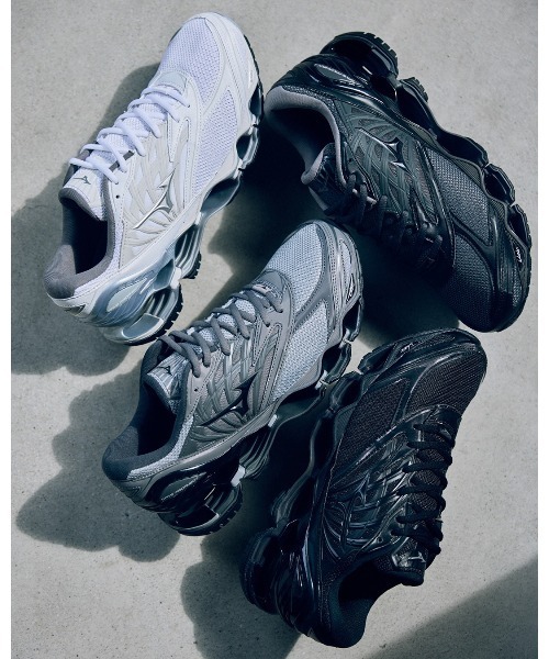 MIZUNO SPORTS STYLE（ミズノスポーツスタイル）の「WAVE PROPHECY LS（スニーカー・メンズ・グレー・26.5/27.5/28）」の2枚目の写真