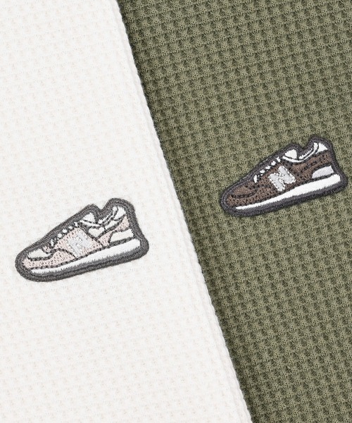 NEW BALANCE(ニューバランス)の「シューパッチワッフルロングスリーブ(Tシャツ/カットソー・メンズ・オフホワイト/カーキ・LARGE/XX-LARGE/MEDIUM/X-LARGE/SMALL)」の15枚目の写真