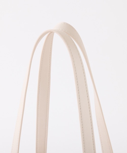 one after another NICE CLAUP（ワンアフターアナザーナイスクラップ）の「【LouLoumei】スカーフ付きキャリーオントートバッグ（トートバッグ・レディース・ピンク/ブラック/アイボリー・FREE）」の14枚目の写真