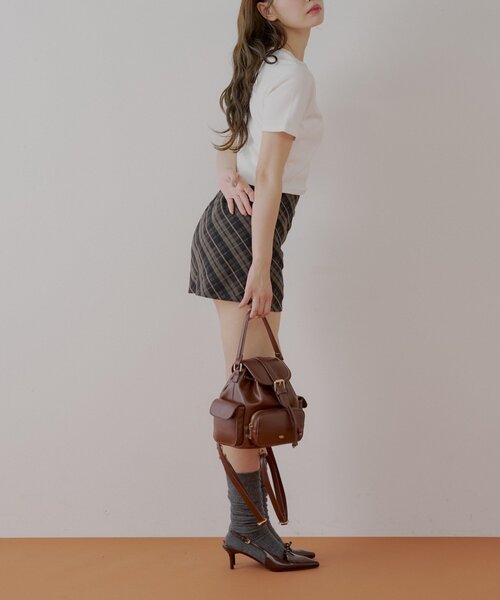 Chico（チコ）の「2WAY3ポケットバックパック（バックパック/リュック・レディース・ブラック/ブラウン/アイボリー・FREE）」の6枚目の写真