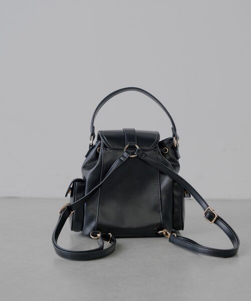 Chico（チコ）の「2WAY3ポケットバックパック（バックパック/リュック・レディース・ブラック/ブラウン/アイボリー・FREE）」の12枚目の写真