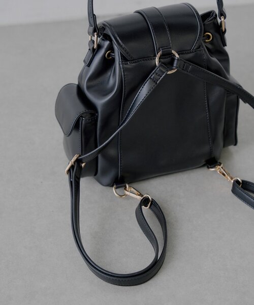 Chico（チコ）の「2WAY3ポケットバックパック（バックパック/リュック・レディース・ブラック/ブラウン/アイボリー・FREE）」の17枚目の写真