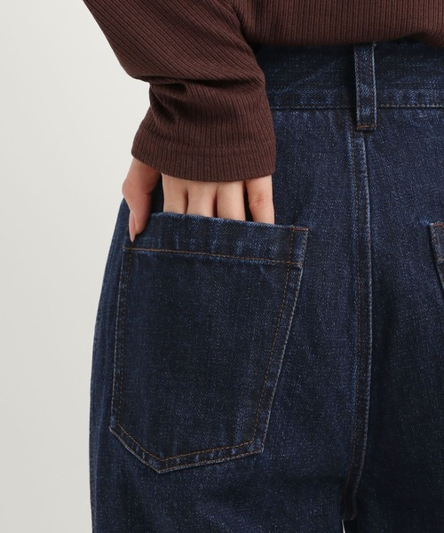Andemiu（アンデミュウ）の「デニムストレートパンツ579827（デニムパンツ・レディース・インディゴブルー・SMALL/MEDIUM/LARGE）」の12枚目の写真