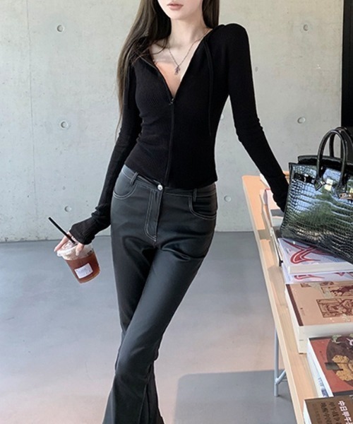 lilful(リルフル)の「フード付き ニットライク タイトフィット ジップアップカーディガンパーカー(パーカー・レディース・ブラック/ブラウン/グレー/アイボリー・M/S)」の14枚目の写真