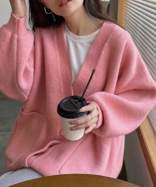 cammie(キャミー)の「ポケット付きオーバーサイズカーディガン(カーディガン/ボレロ・レディース・ブラック/オレンジ/ピンク/サックスブルー・F)」の2枚目の写真