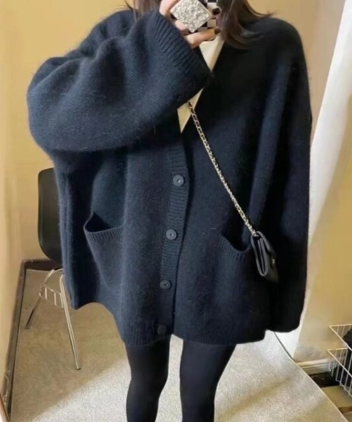 cammie(キャミー)の「ポケット付きオーバーサイズカーディガン(カーディガン/ボレロ・レディース・ブラック/オレンジ/ピンク/サックスブルー・F)」の1枚目の写真